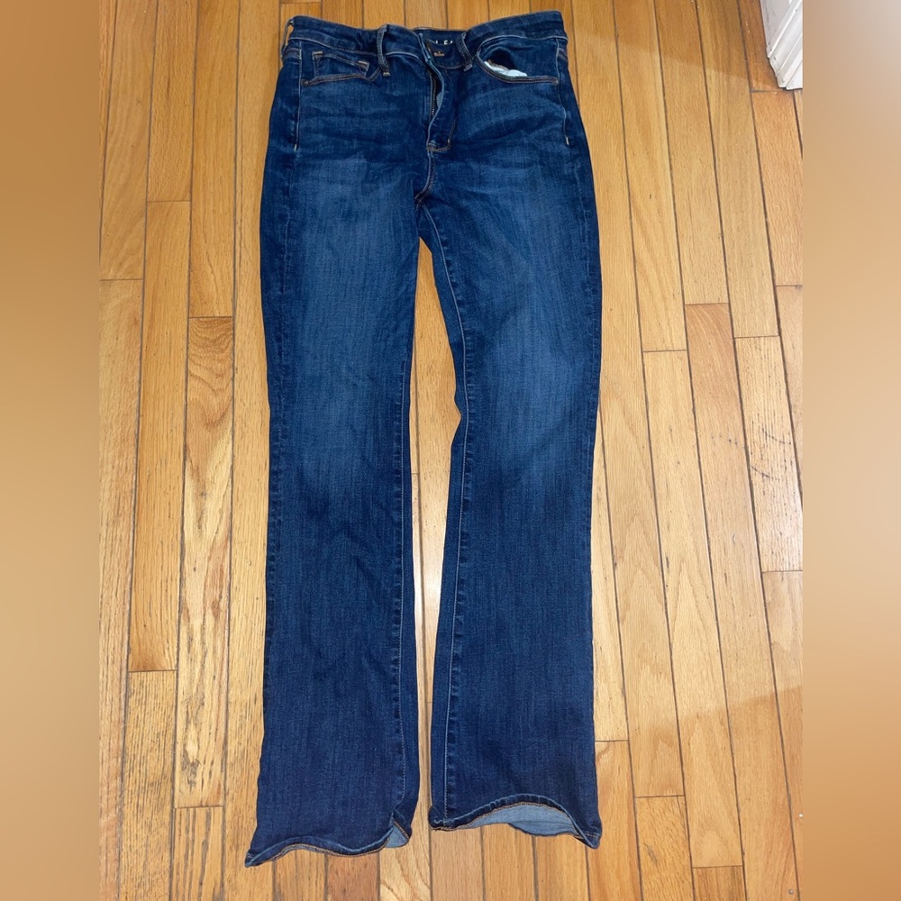 American eagle Hi-rise skinny kick jeans size 10